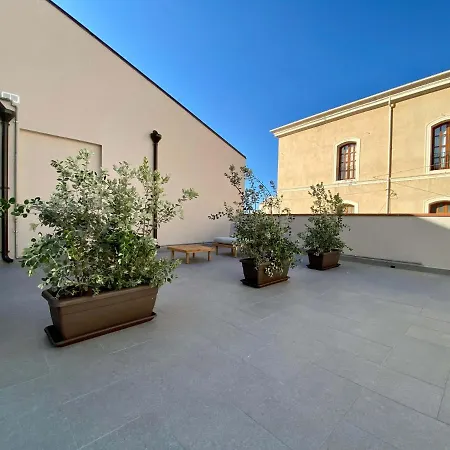 Salemare & 4* Cefalu