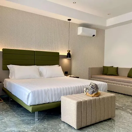 Guest house Salemare & 4*