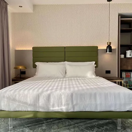 Salemare & Guest house 4*