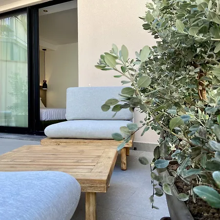 Guest house Salemare & 4*