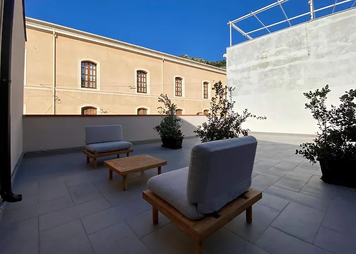 Salemare & Guest house 4*